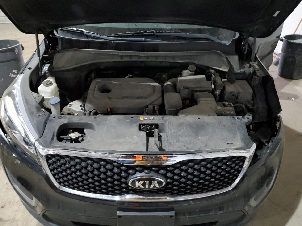 2016 KIA Sorento VIN 5XYPG4A3XGG049821 Copart auction photo, side / front end damage thumbnail 12