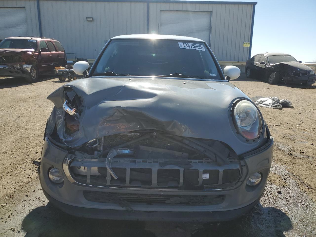 2017 MINI Cooper VIN WMWXP5C34H2F60925 Copart auction photo, front end damage thumbnail 5