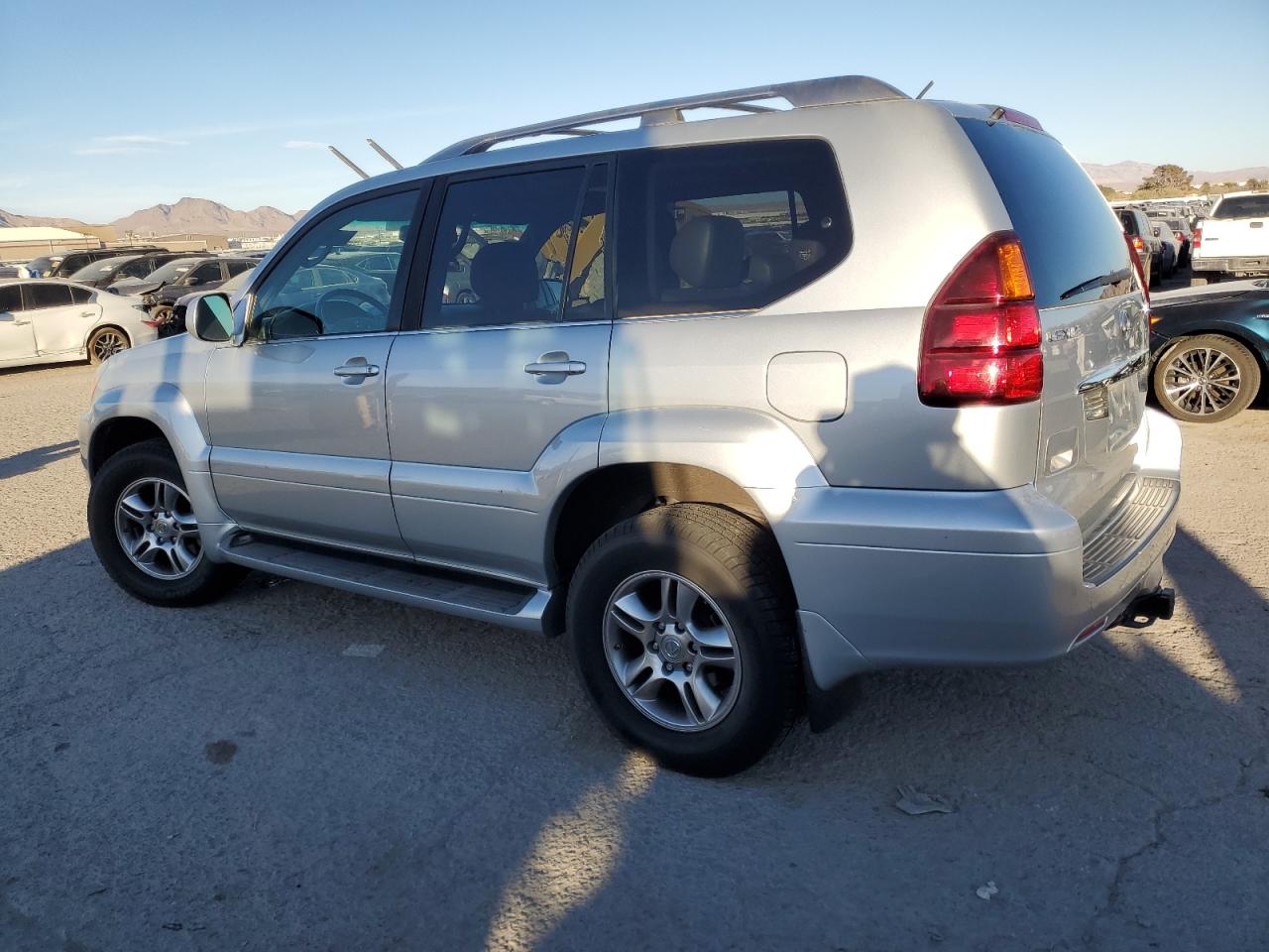 2006 Lexus GX VIN JTJBT20XX60107734 Copart auction photo, front end / side damage thumbnail 2