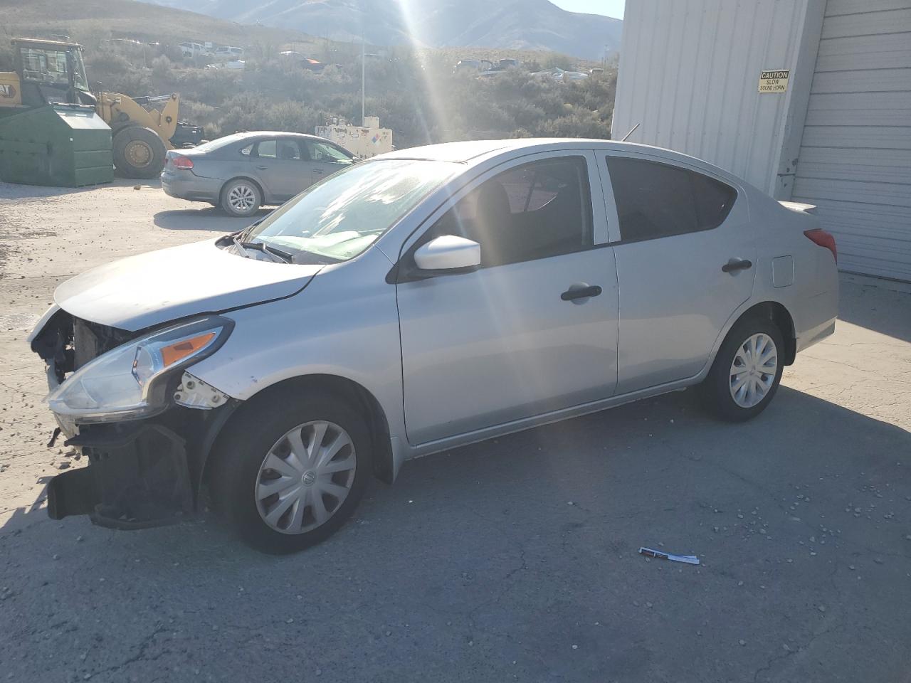 2017 Nissan Versa VIN 3N1CN7AP2HL850068