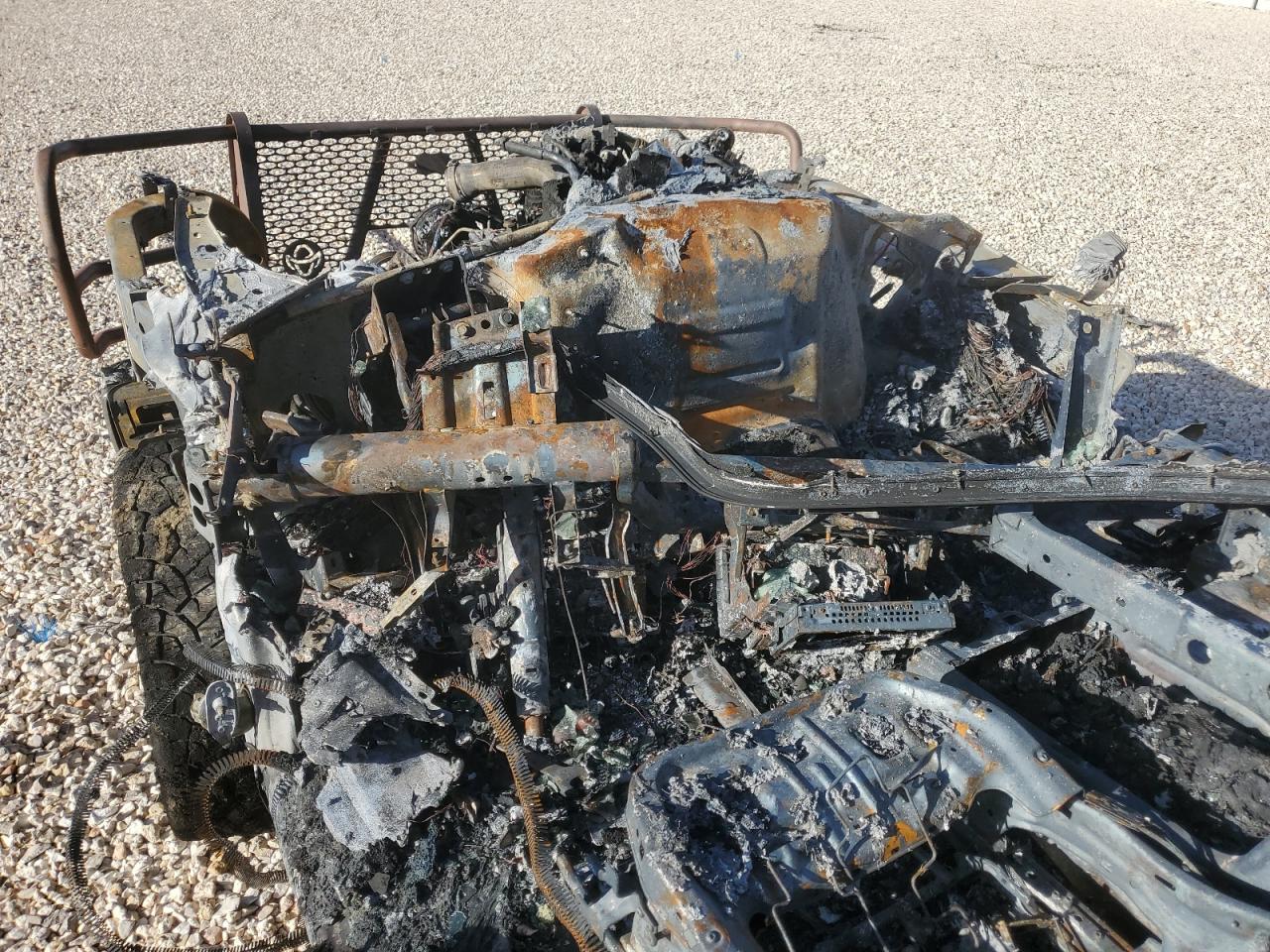2019 Ford F250 VIN 1FT7W2BT8KEG15126 Copart auction photo, burn damage thumbnail 8