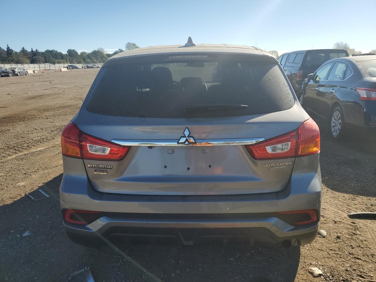 2018 Mitsubishi Outlander VIN JA4AP3AU1JU011080 Copart auction photo, front end damage thumbnail 6