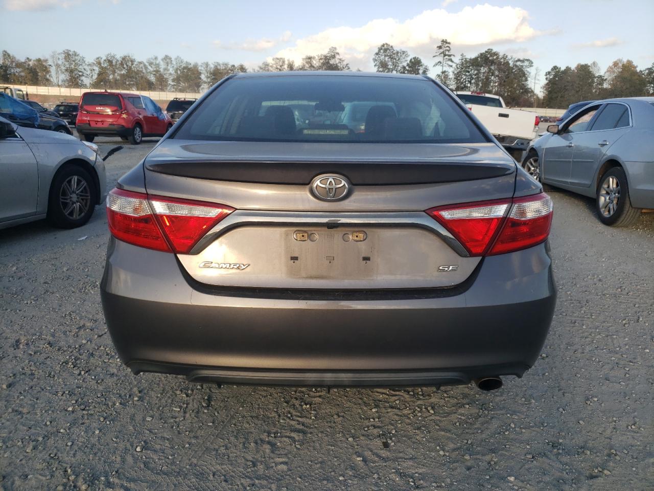 2016 Toyota Camry VIN 4T1BF1FK9GU165081 Copart auction photo, side / front end damage thumbnail 6