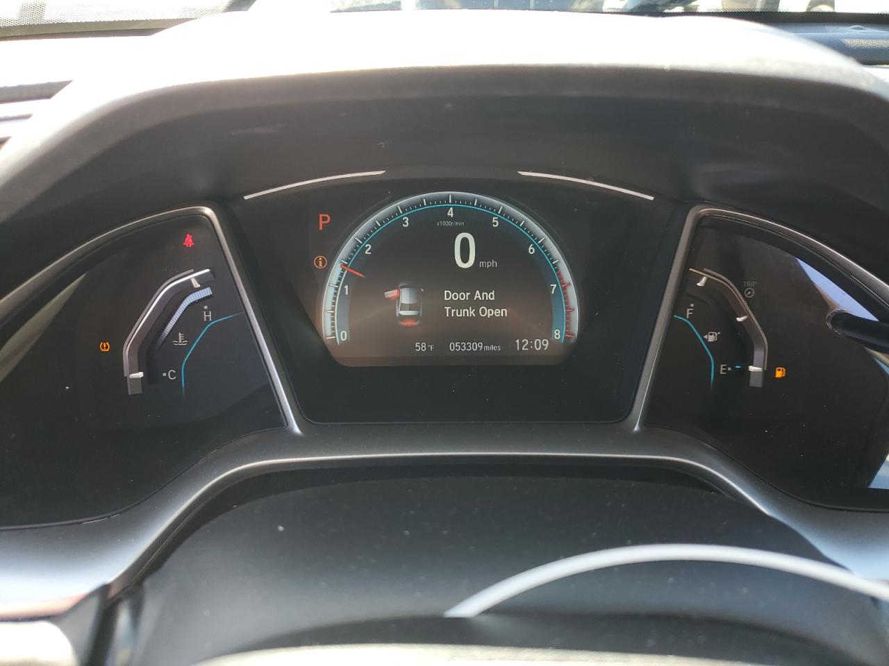 2017 Honda Civic VIN 19XFC2F73HE072072 Copart auction photo, rear end / undercarriage damage thumbnail 9
