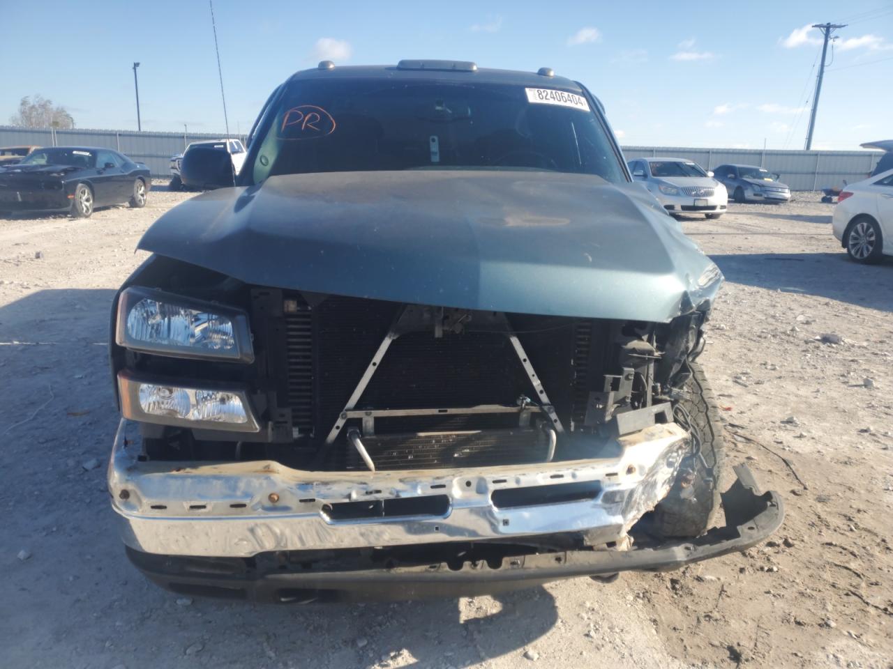 2006 Chevrolet Silverado VIN 1GCHK29D46E146332 Copart auction photo, all over damage thumbnail 5