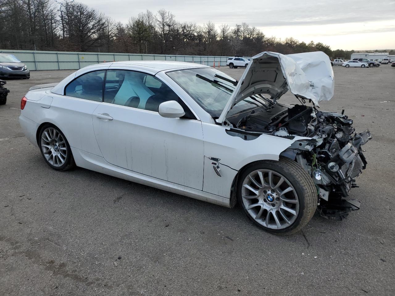 2012 BMW 3er VIN WBADW3C51CE823243 Copart auction photo, front end / minor dent/scratches damage thumbnail 4