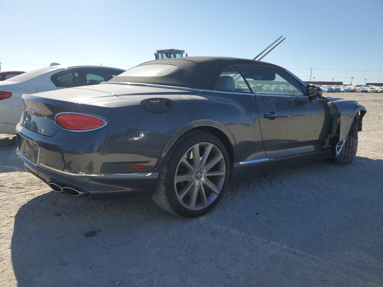 2020 Bentley Continental VIN SCBDG4ZG8LC075409 Copart auction photo, front end damage thumbnail 3