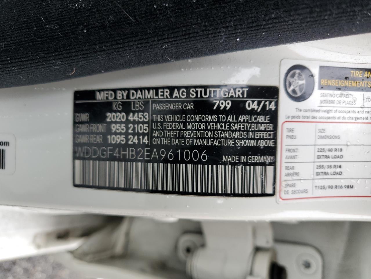 2014 Mercedes-Benz C-klasse VIN WDDGF4HB2EA961006 Copart auction photo, front end damage thumbnail 12