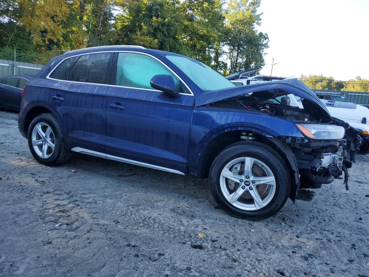 2021 Audi Q5 VIN WA1AAAFY0M2035016 Copart auction photo, front end / minor dent/scratches damage thumbnail 4