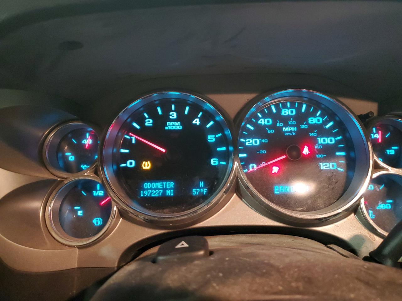 2009 Chevrolet Silverado VIN 1GCEK29029Z151672 Copart auction photo, all over damage thumbnail 9