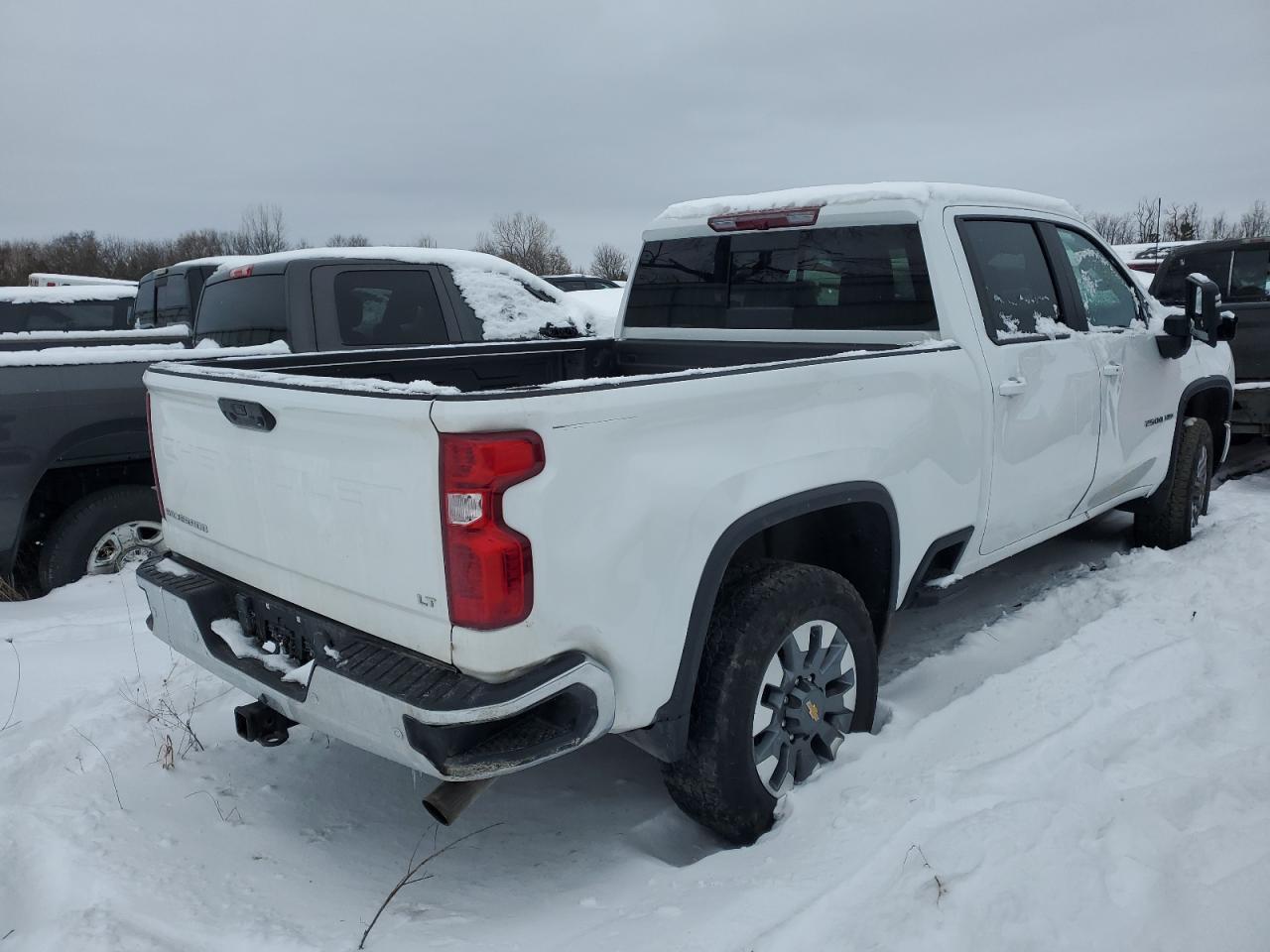 2024 Chevrolet Silverado VIN 2GC4YNE70R1234217 Copart auction photo, side / minor dent/scratches damage thumbnail 3