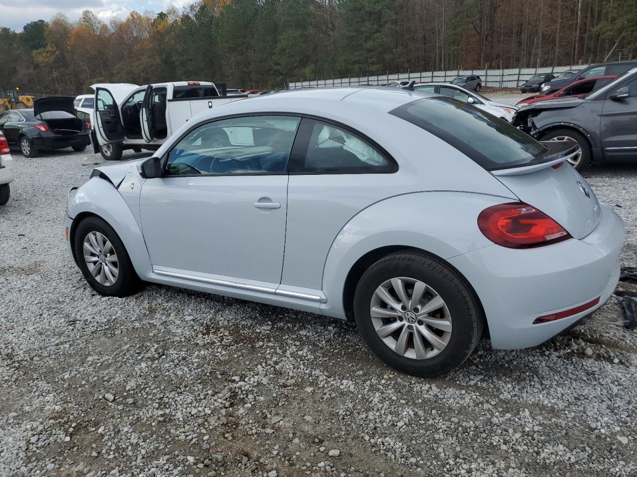 2019 Volkswagen Beetle VIN 3VWFD7AT2KM708702 Copart auction photo, front end / mechanical damage thumbnail 2