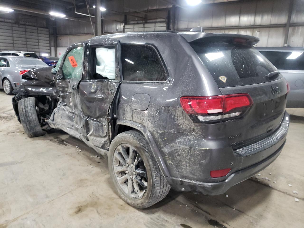 2021 Jeep Grand Cherokee VIN 1C4RJFAG1MC797639 Copart auction photo, side / undercarriage damage thumbnail 3