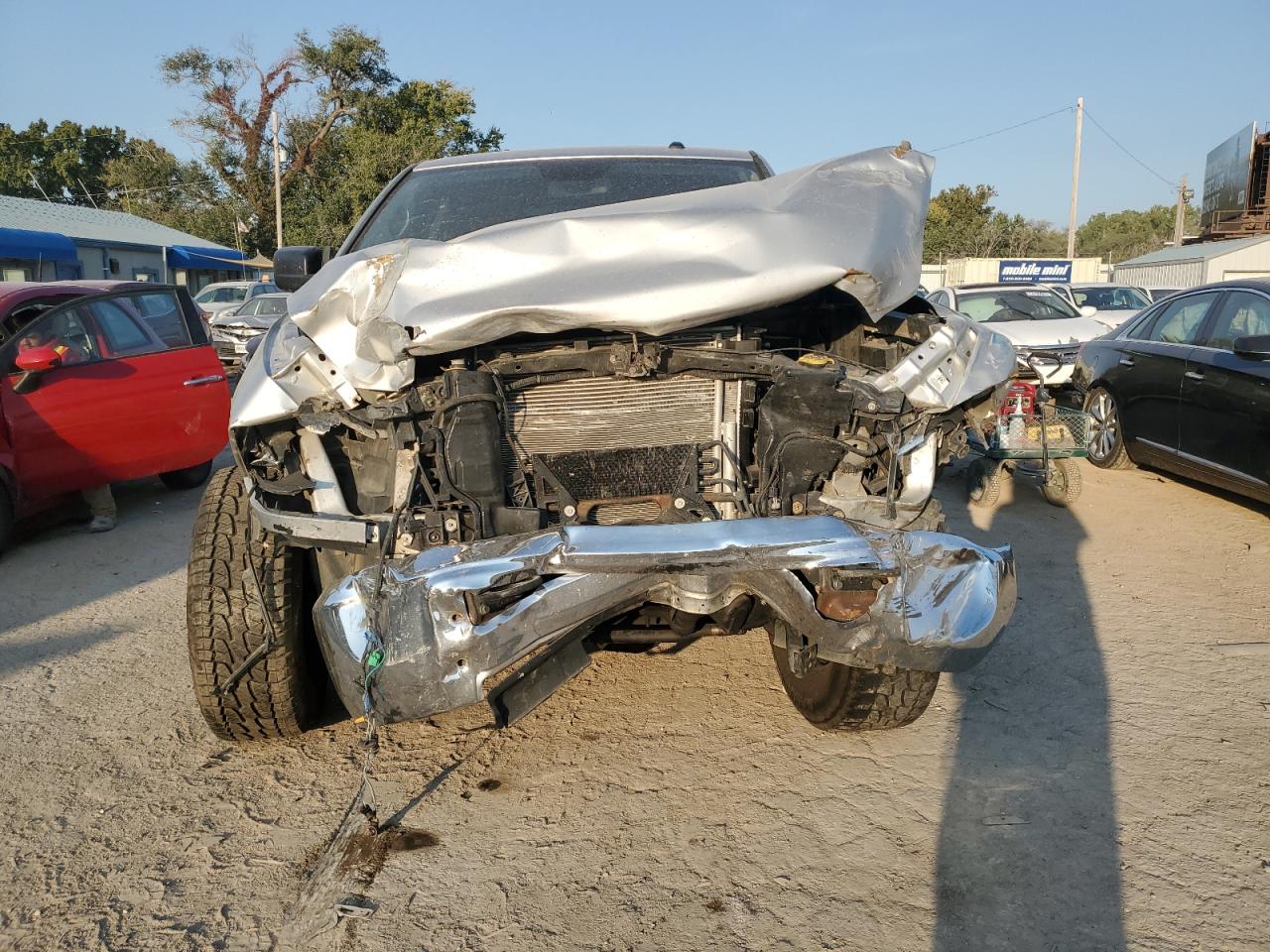 2013 RAM 2500 VIN 3C6TR5DT3DG529486 Copart auction photo, front end / all over damage thumbnail 5