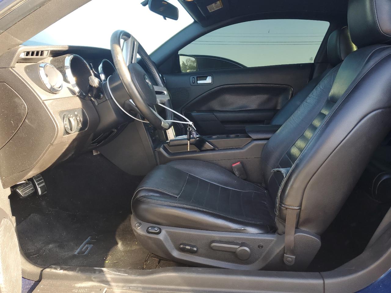 2007 Ford Mustang VIN 1ZVFT82H675244734 Copart auction photo, minor dent/scratches damage thumbnail 7