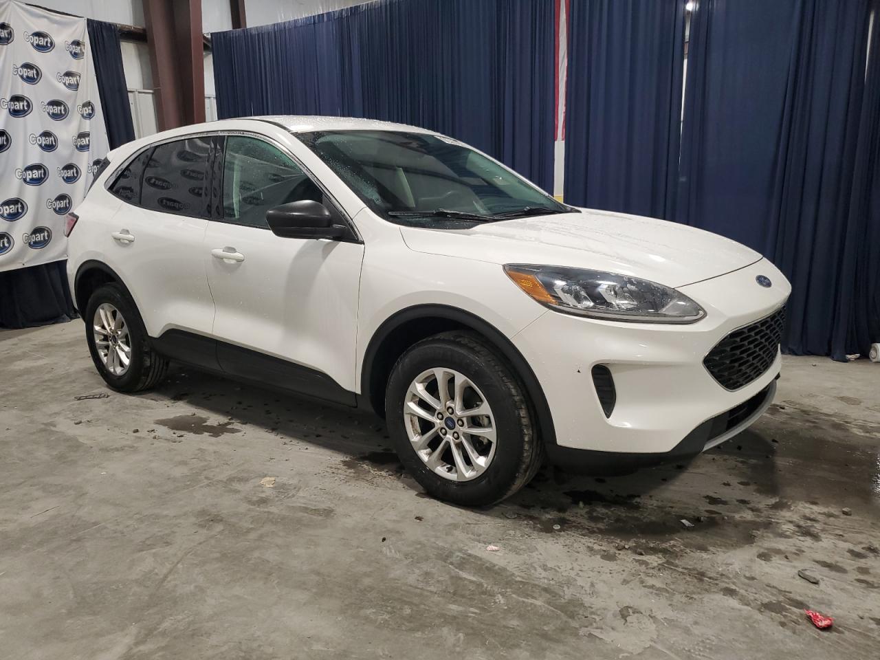 2022 Ford Escape VIN 1FMCU9G65NUA61176 Copart auction photo, mechanical damage thumbnail 4