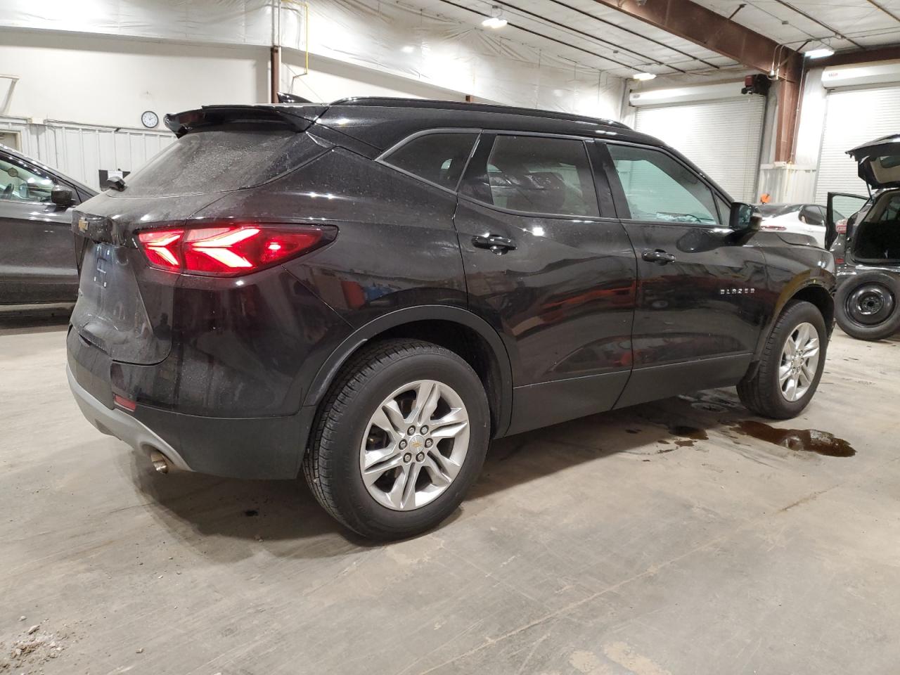 2021 Chevrolet Blazer VIN 3GNKBCRS0MS565847 Copart auction photo, front end damage thumbnail 3