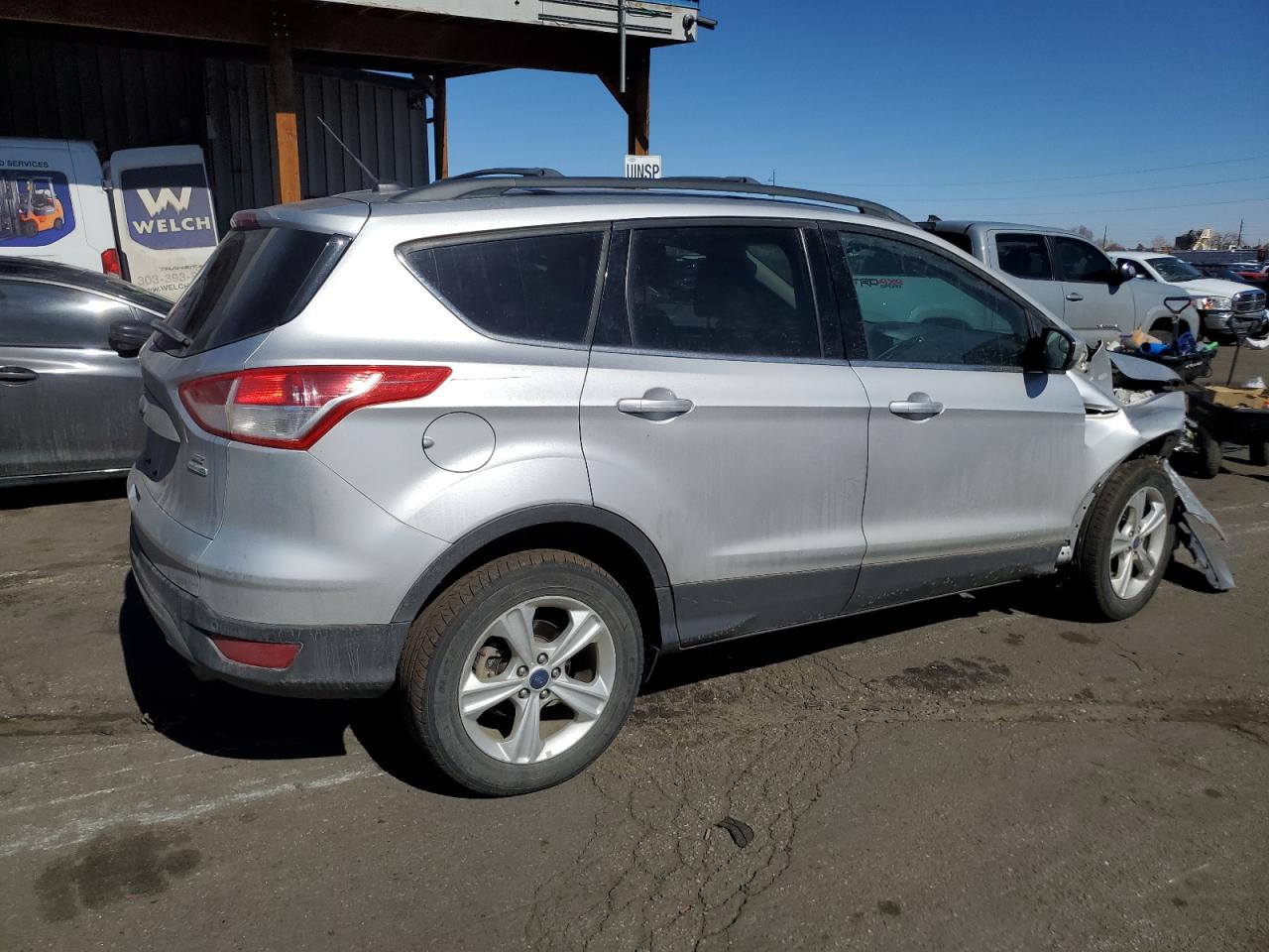 2014 Ford Escape VIN 1FMCU9GX2EUB62863 Copart auction photo, front end damage thumbnail 3