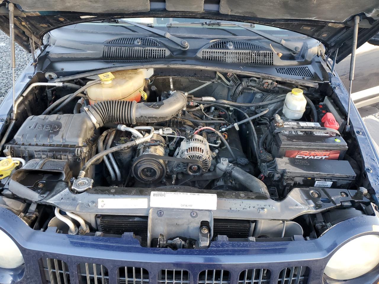 2007 Jeep Liberty (North America) VIN 1J4GL48K47W675581 Copart auction photo, rear end damage thumbnail 12