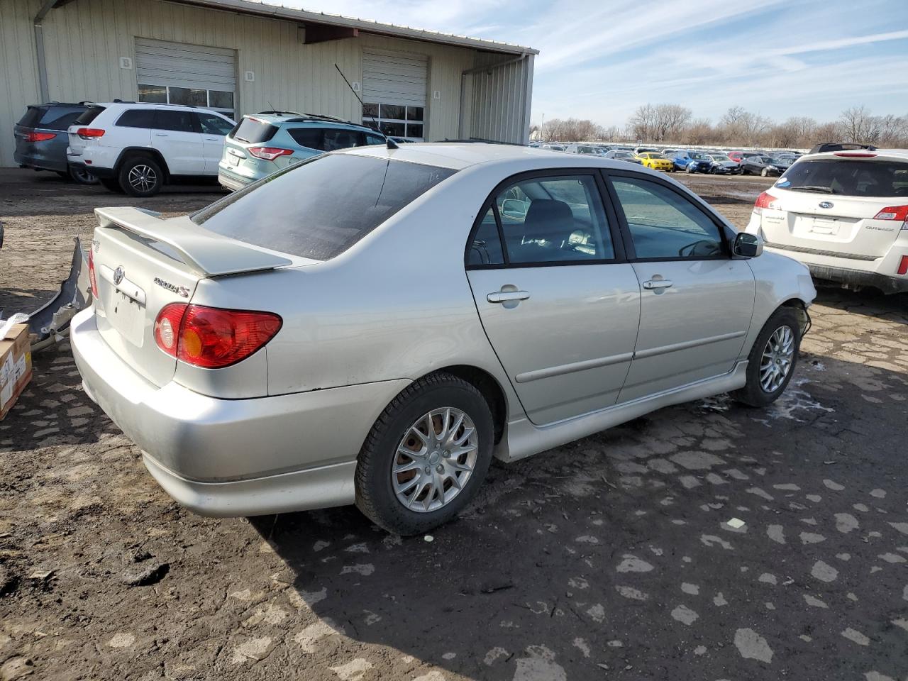 2004 Toyota Corolla VIN 2T1BR32E54C273083 Copart auction photo, front end damage thumbnail 3