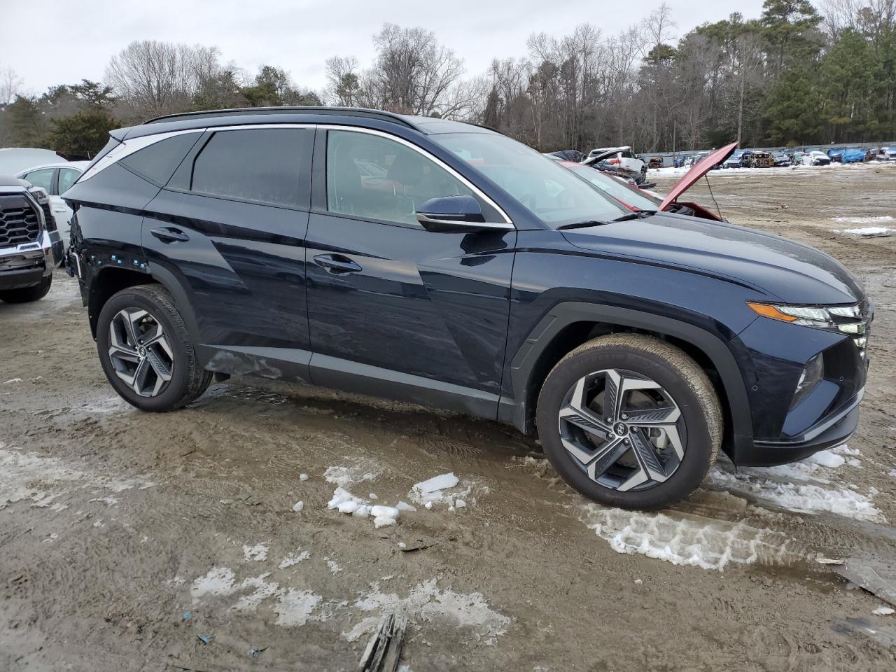 2024 Hyundai Tucson VIN KM8JECD15RU218298 Copart auction photo, side / rear end damage thumbnail 4