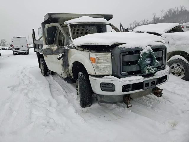 2015 Ford F350 VIN 1FDRF3H69FEB26400 Copart auction photo, burn - engine damage thumbnail 11