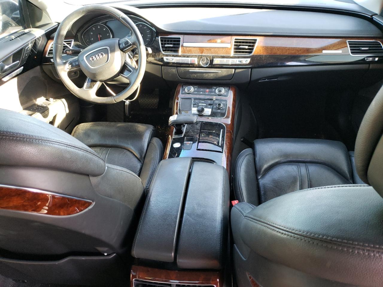 2013 Audi A8 VIN WAURGAFD2DN008190 Copart auction photo, rear end / minor dent/scratches damage thumbnail 8