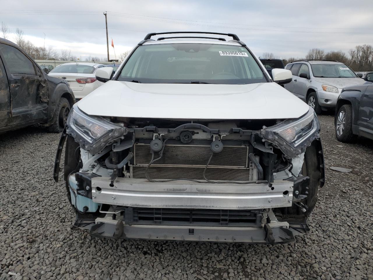 2020 Toyota RAV 4 VIN 2T3RWRFV2LW051688 Copart auction photo, rear end / front end damage thumbnail 5