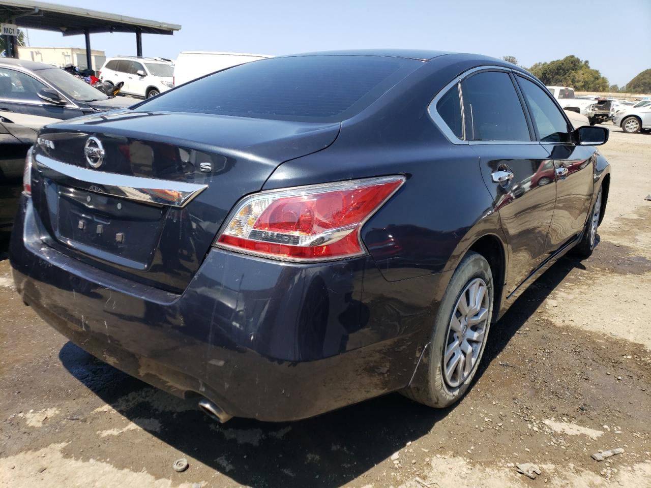 2015 Nissan Altima VIN 1N4AL3AP2FC481892 Copart auction photo, side damage thumbnail 3