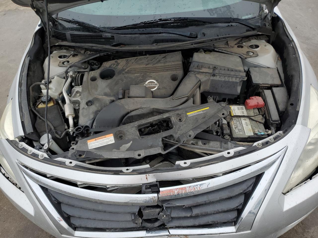 2015 Nissan Altima VIN 1N4AL3AP5FC295215 Copart auction photo, front end / hail damage thumbnail 11