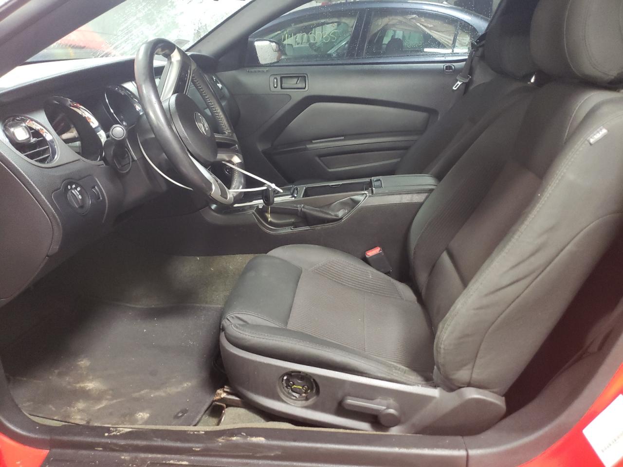 2014 Ford Mustang VIN 1ZVBP8AM5E5249969 Copart auction photo, side / rear end damage thumbnail 7