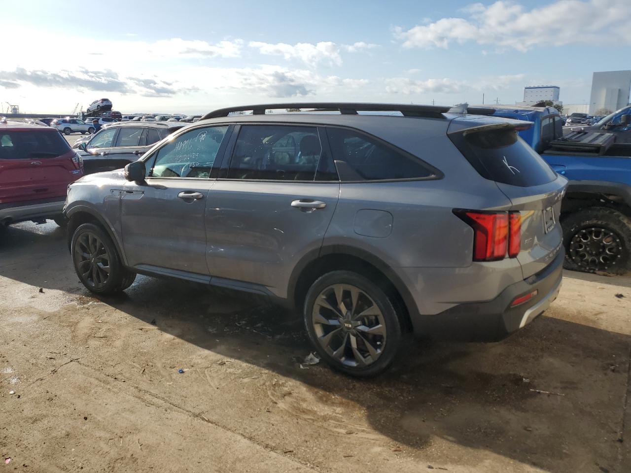 2021 KIA Sorento VIN 5XYRKDLF4MG027498 Copart auction photo, front end damage thumbnail 2