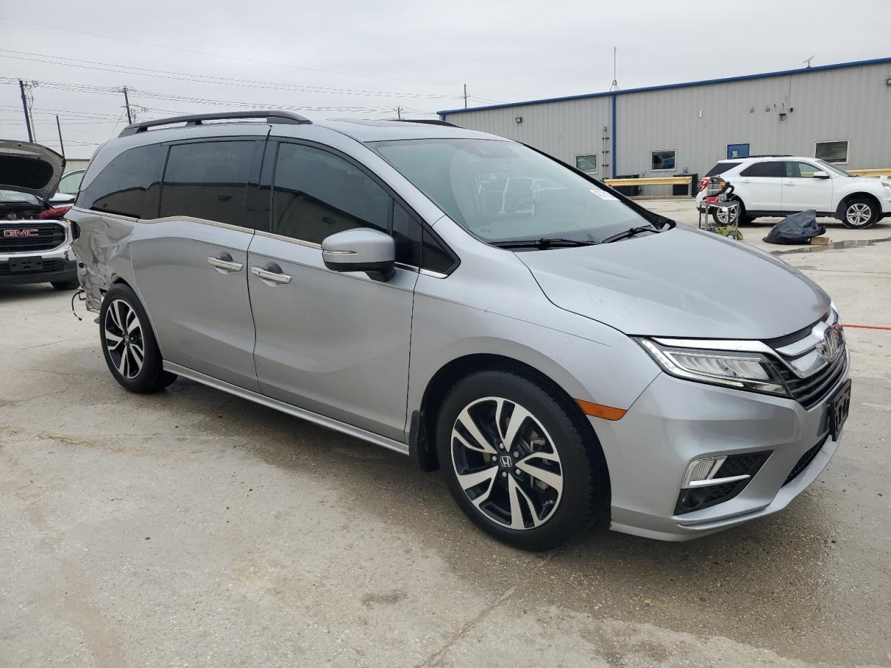 2019 Honda Odyssey VIN 5FNRL6H91KB125405 Copart auction photo, rear end damage thumbnail 4