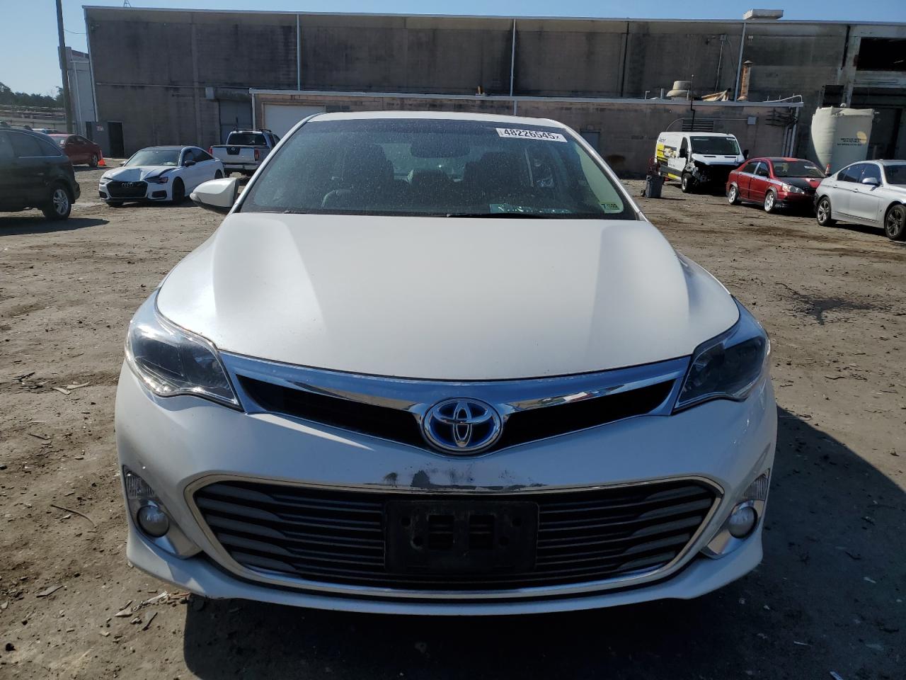 2014 Toyota Avalon VIN 4T1BD1EB5EU028515 Copart auction photo, side / minor dent/scratches damage thumbnail 5