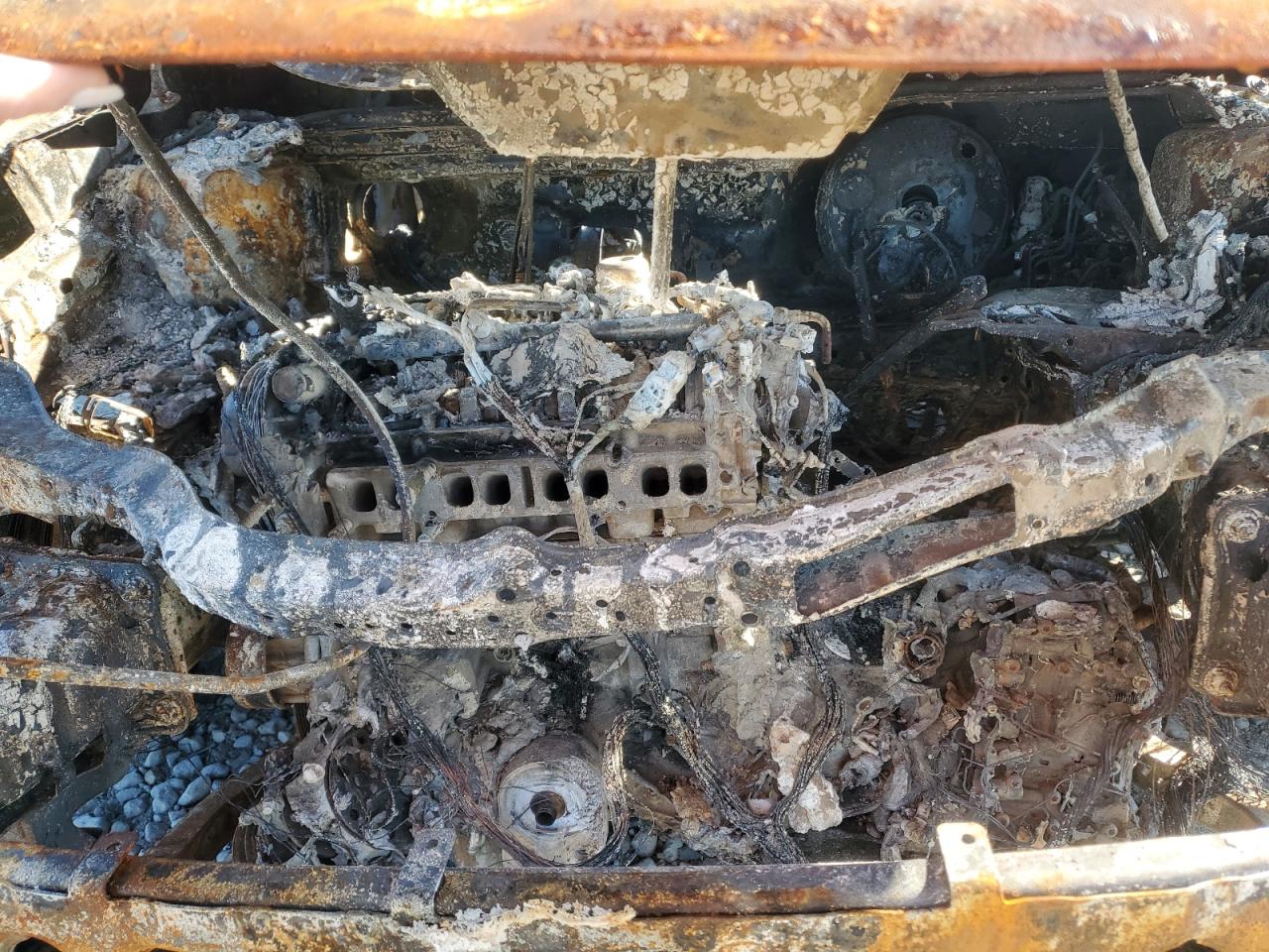 2014 Ford Escape VIN 1FMCU9GX2EUA56803 Copart auction photo, burn / replaced vin damage thumbnail 12