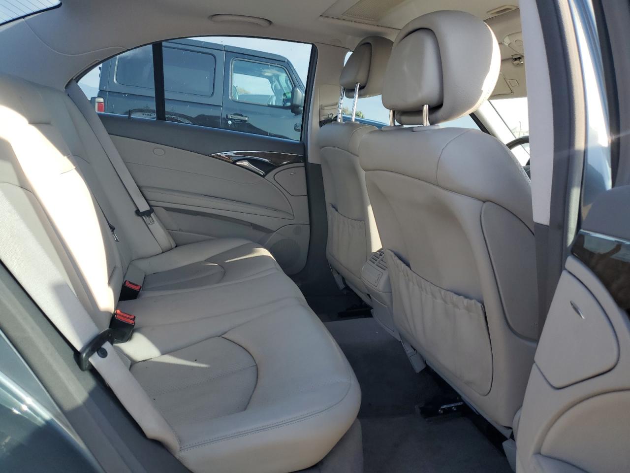 2008 Mercedes-Benz E-klasse VIN WDBUF56X58B353141 Copart auction photo, front end damage thumbnail 10