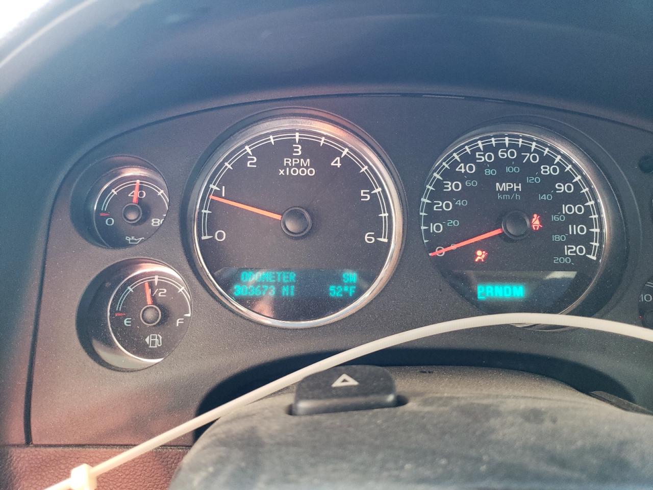 2011 GMC Sierra VIN 1GTR2WE38BZ245991 Copart auction photo, front end / minor dent/scratches damage thumbnail 9
