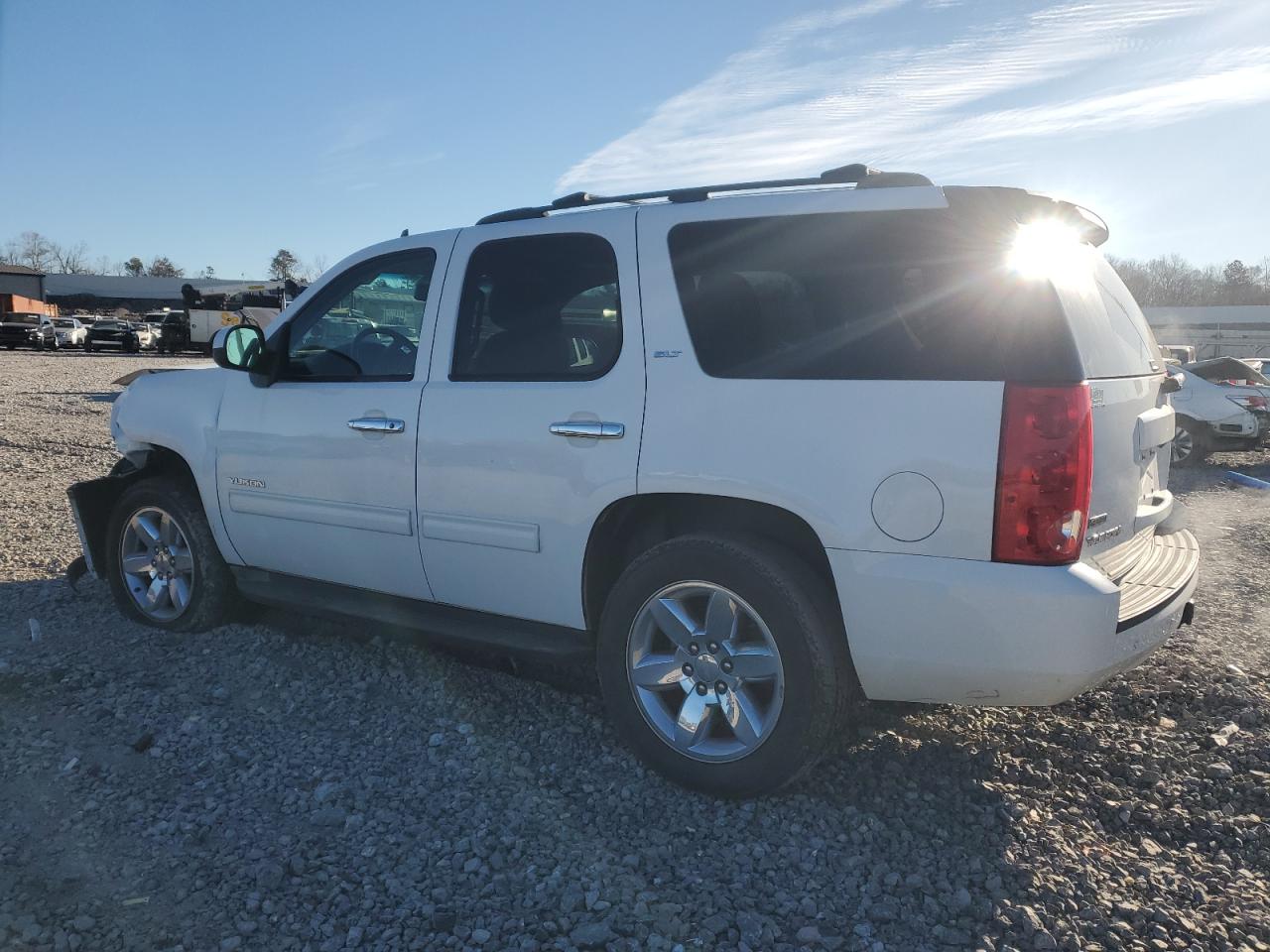 2011 GMC Yukon VIN 1GKS2CE07BR352444 Copart auction photo, front end damage thumbnail 2