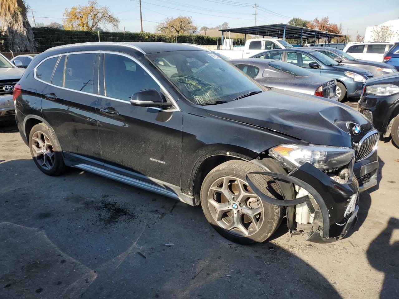 2016 BMW X1 VIN WBXHT3C39G5E49195 Copart auction photo, front end damage thumbnail 4