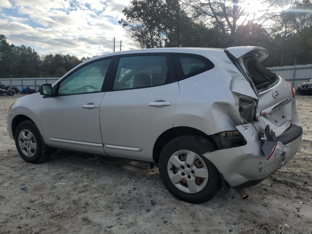 2011 Nissan Rogue VIN JN8AS5MV7BW662602 Copart auction photo, rear end / minor dent/scratches damage thumbnail 2