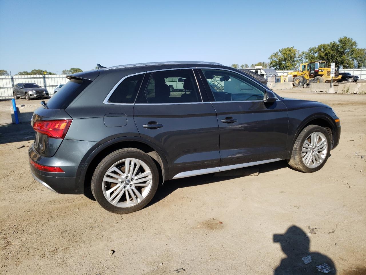 2018 Audi Q5 VIN WA1BNAFY0J2011223 Copart auction photo, water/flood / front end damage thumbnail 3
