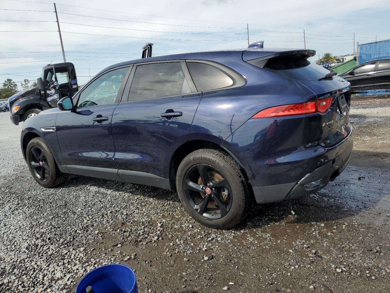 2018 Jaguar F-Pace VIN SADCJ2FN9JA326677 Copart auction photo, rear end damage thumbnail 2