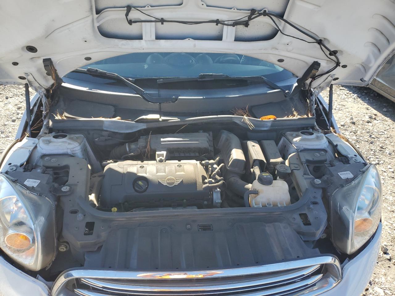 2015 MINI Cooper VIN WMWZB3C52FWM33204 Copart auction photo, all over damage thumbnail 11