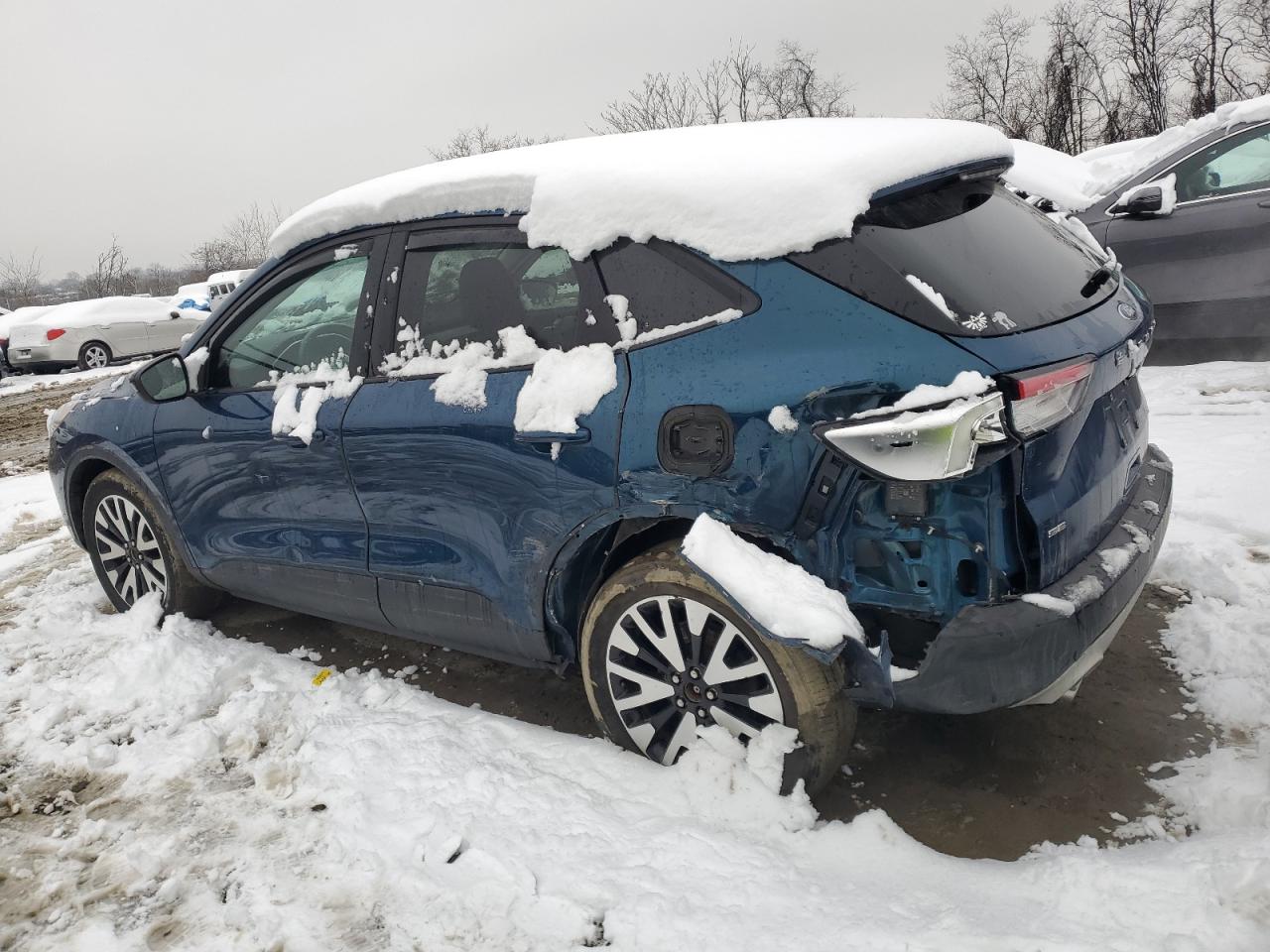 2020 Ford Escape VIN 1FMCU9BZ7LUB77042 Copart auction photo, rear end / side damage thumbnail 2