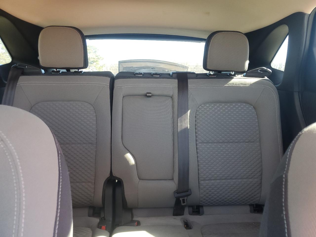 2020 Ford Escape VIN 1FMCU0G60LUA11567 Copart auction photo, front end / side damage thumbnail 10