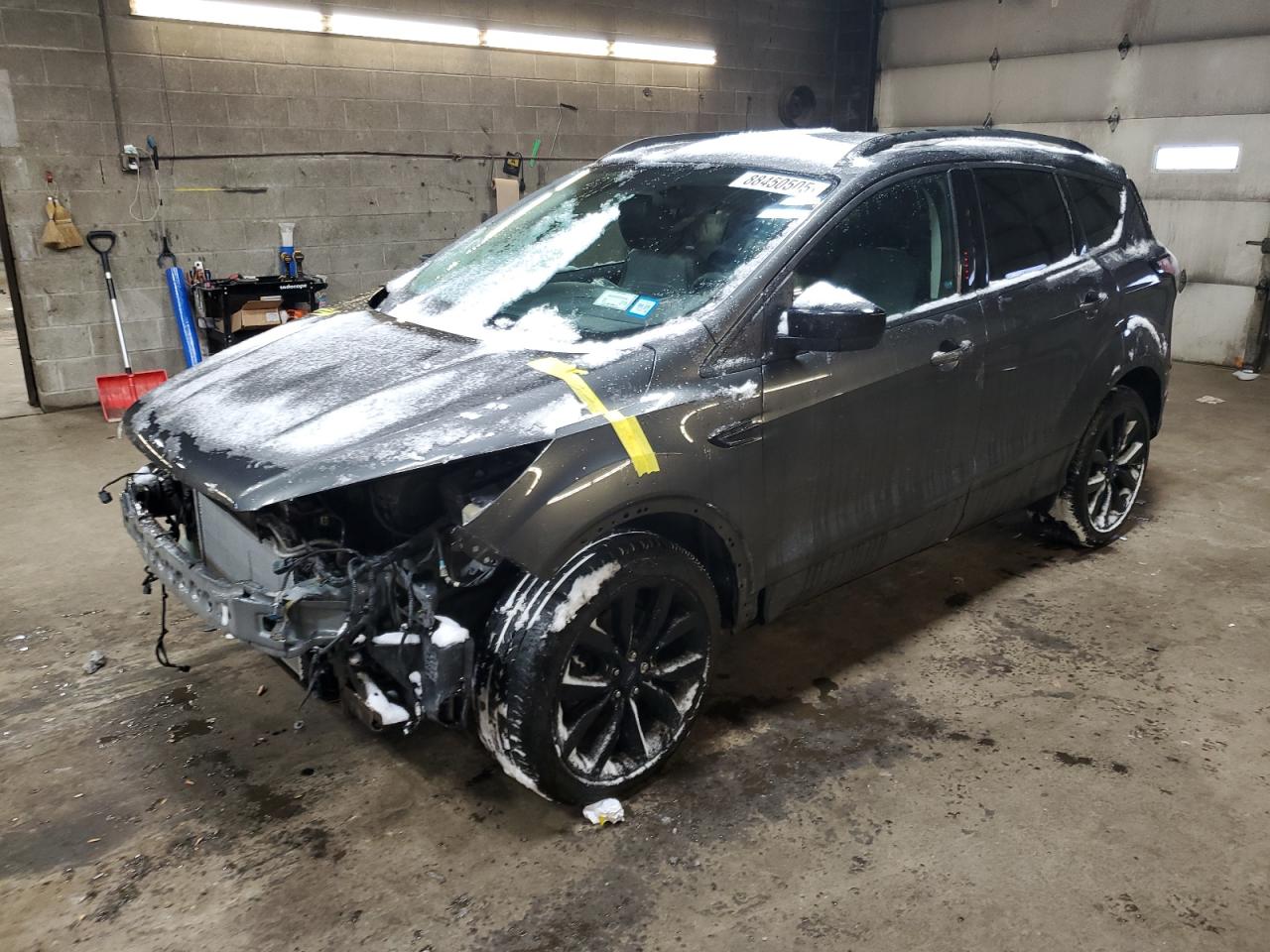 2017 Ford Escape VIN 1FMCU9GD1HUD73739