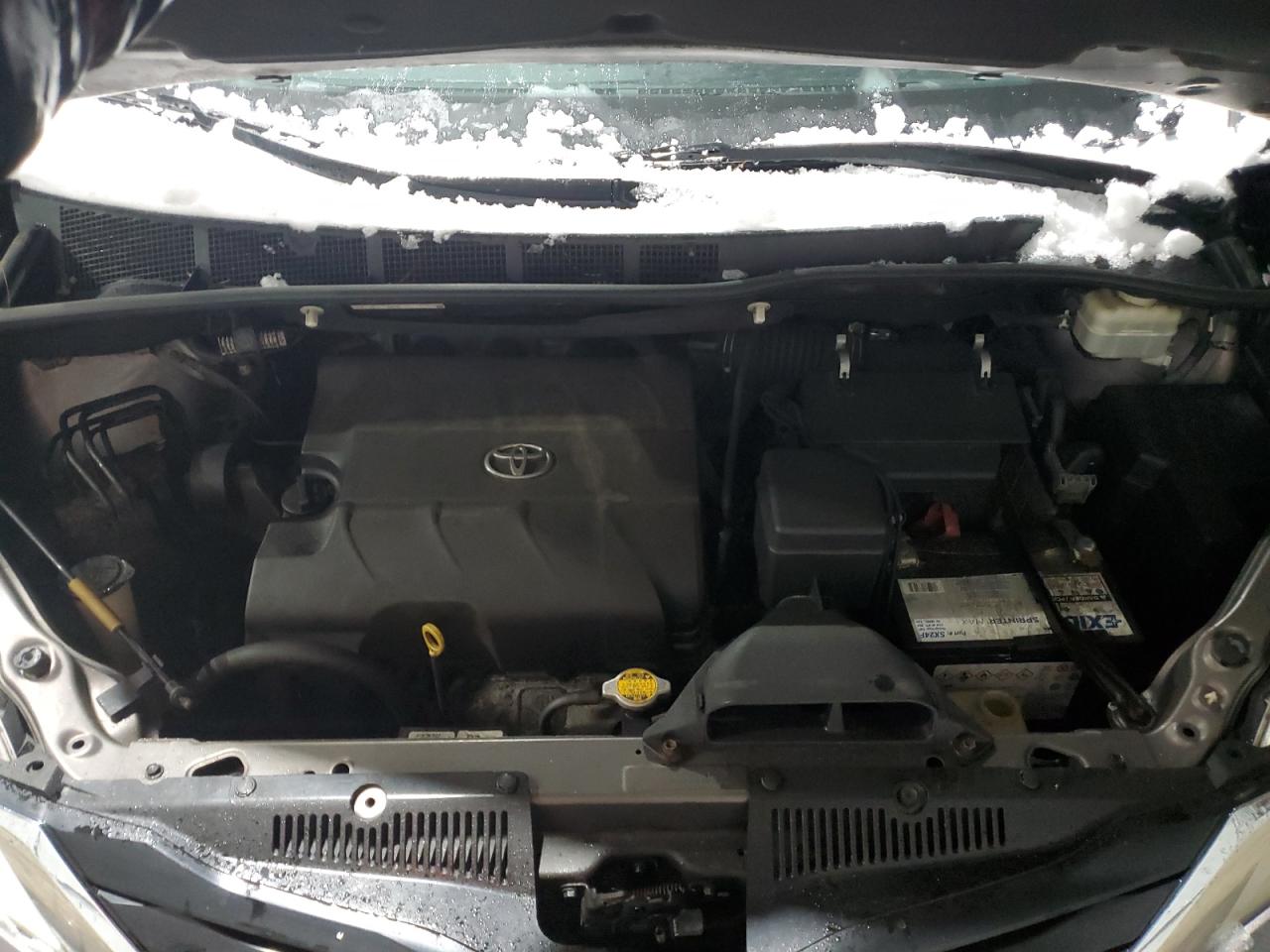 2013 Toyota Sienna VIN 5TDKK3DC2DS367381 Copart auction photo, side / front end damage thumbnail 12