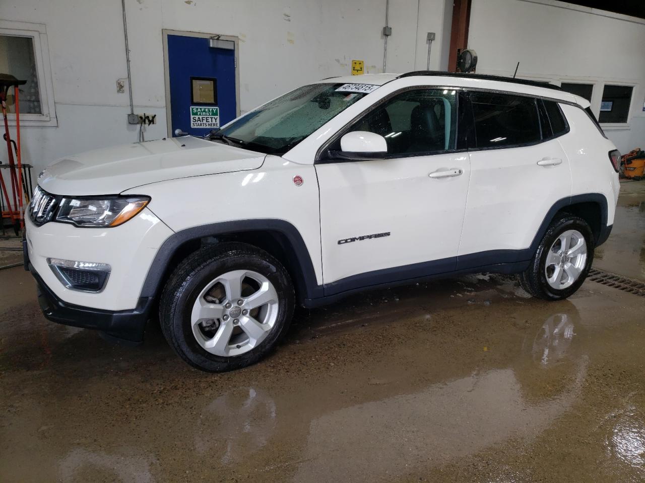 2019 Jeep Compass VIN 3C4NJDBB6KT630099