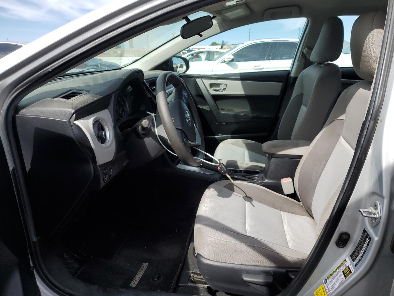 2019 Toyota Corolla VIN 2T1BURHE2KC152078 Copart auction photo, front end / minor dent/scratches damage thumbnail 7