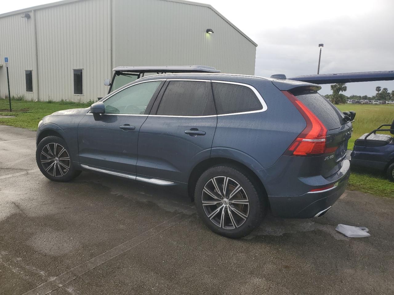 2021 Volvo XC60 VIN YV4102RLXM1819415 Copart auction photo, water/flood damage thumbnail 2